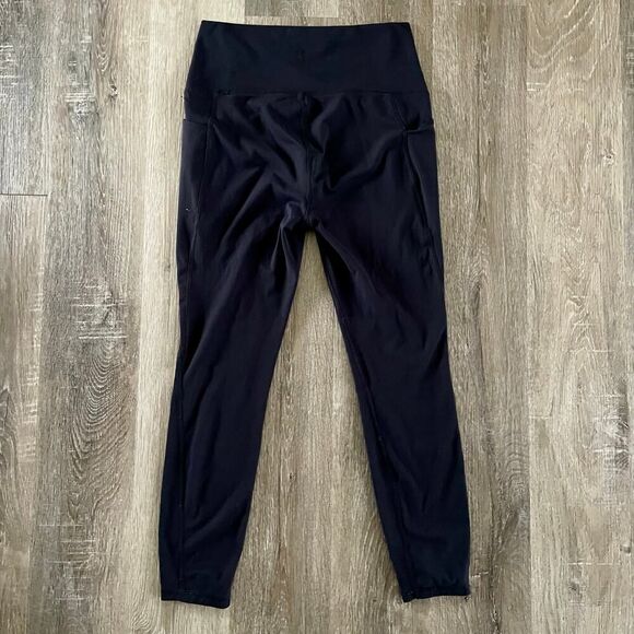 Spyder Active Women’s Black Ankle Crop Tight Legging - Size: Medium - Picture 2 of 5